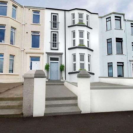 107 Eglinton Street Lejlighed Portrush Eksteriør billede